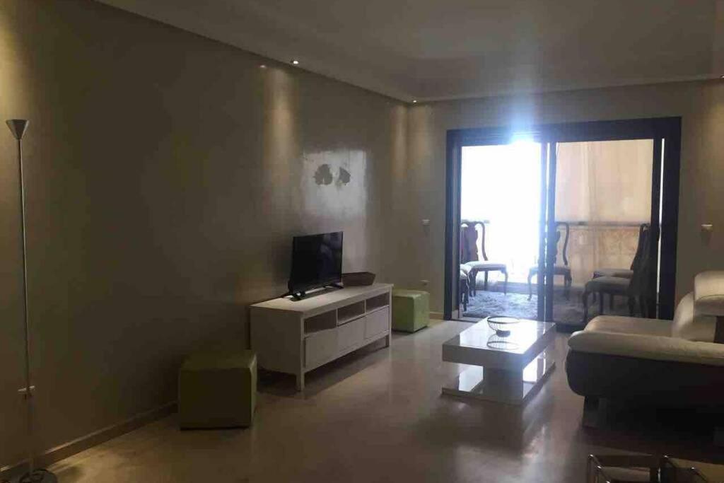 Appartement Tout Confort Avec Possibilite Transport Aeroport Марракеш Екстер'єр фото