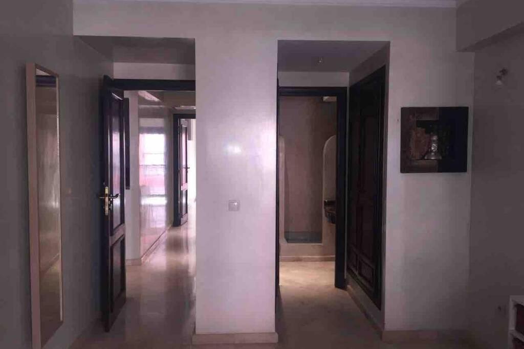 Appartement Tout Confort Avec Possibilite Transport Aeroport Марракеш Екстер'єр фото